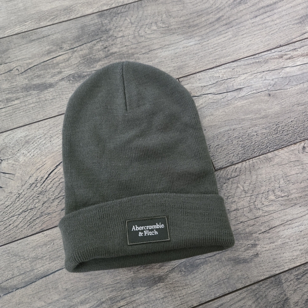 Abercrombie & Fitch Forest Green Winter Hat Unisex, Cold Weather Must Have